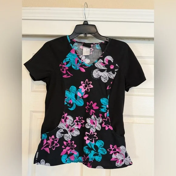 🖤 Baby Phat Floral Scrub Top – XS – Black w/ Pink & Teal – Stretch Side Panels - Picture 3 of 8